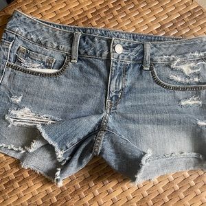 Size 8 American Eagle shorts